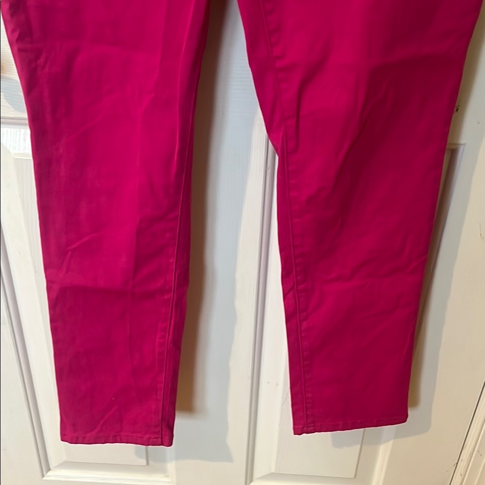 crown & ivy Women's Straight Leg Jeans - Pink - Picture 7 of 7